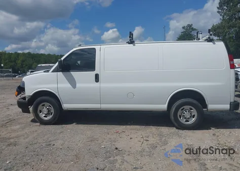 2022 Chevrolet Express Cargo Rwd 2500 Regular Wheelbase Wt from USA, damaged, VIN 1GCWGAFP0N1199911